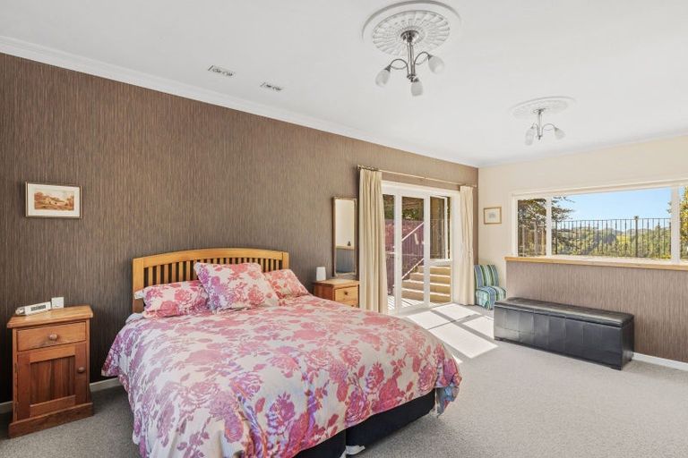 Photo of property in 305 Mangorei Road, Merrilands, New Plymouth, 4312