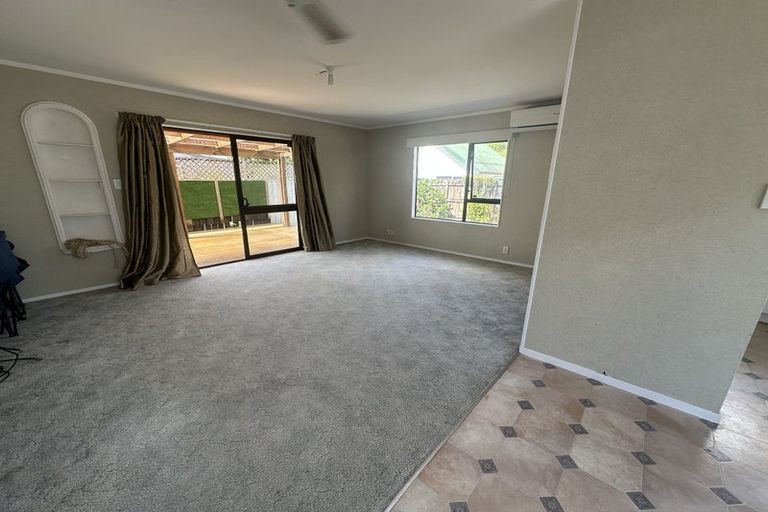 Photo of property in 91b Oakfield Crescent, Pukete, Hamilton, 3200