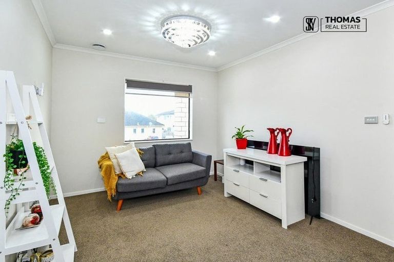 Photo of property in 76 Carruth Road, Papatoetoe, Auckland, 2025
