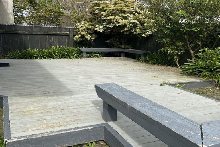 Photo of property in 9b Gemstone Drive, Birchville, Upper Hutt, 5018