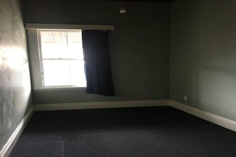 Photo of property in 44 Lombard Street, Palmerston North, 4410