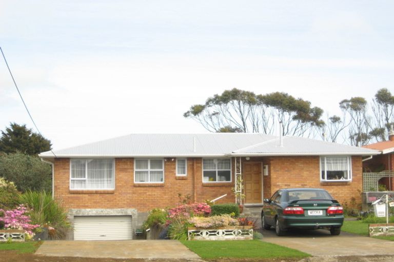 Photo of property in 49 Leslie Street, Waitara, 4320