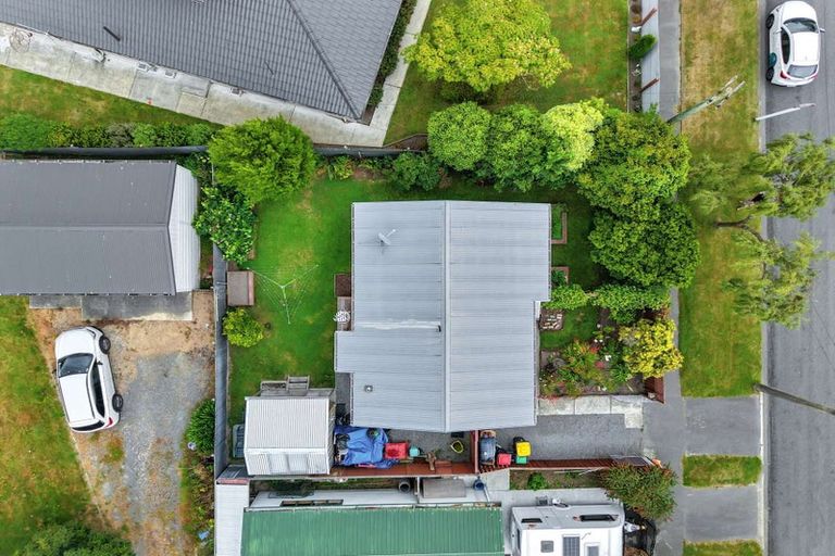 Photo of property in 1 Englefield Road, Belfast, Christchurch, 8051