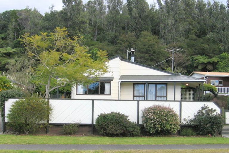 Photo of property in 125 Park Avenue, Whangamata, 3620