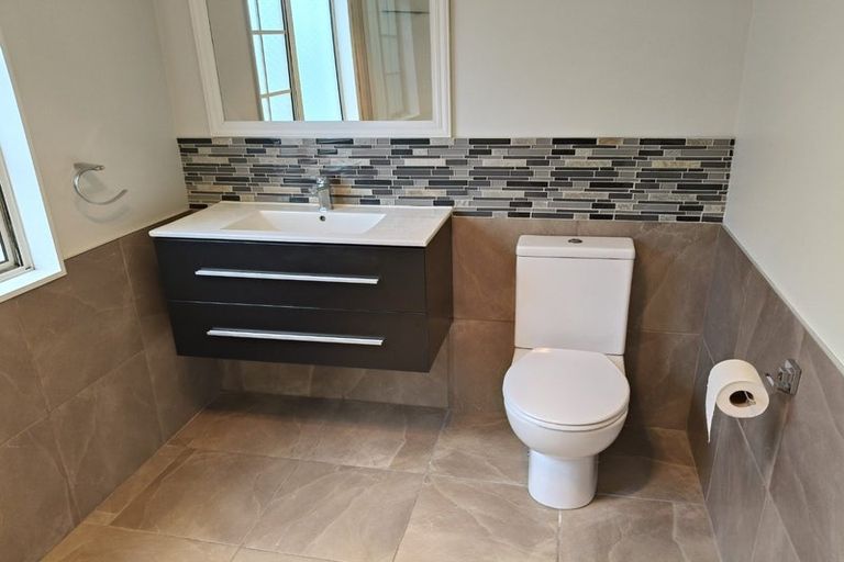 Photo of property in 16 Marshall Street, Rangiora, 7400