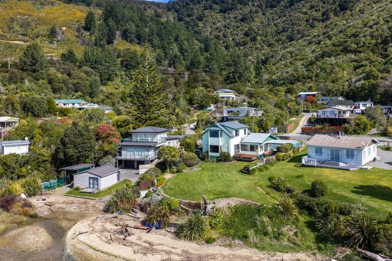 Photo of property in 28 Belvue Bay Road, Havelock, Picton, 7281