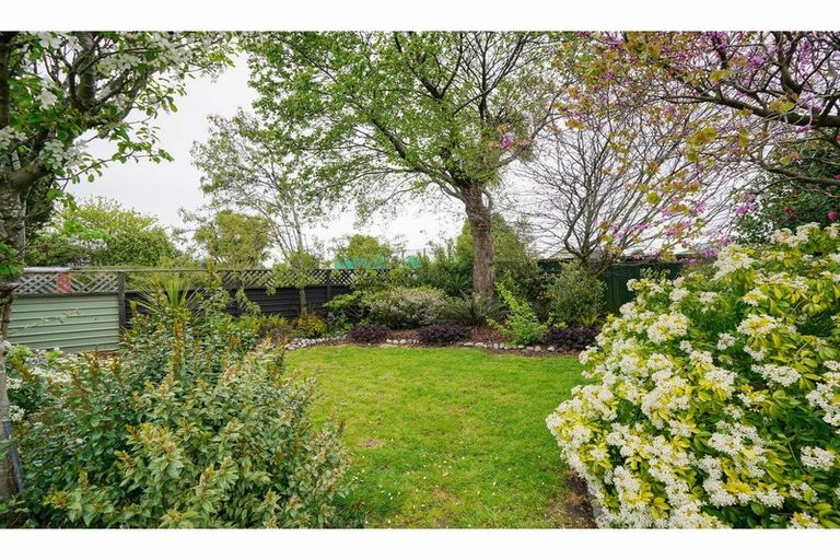 Photo of property in 102 Ross Street, Grasmere, Invercargill, 9810