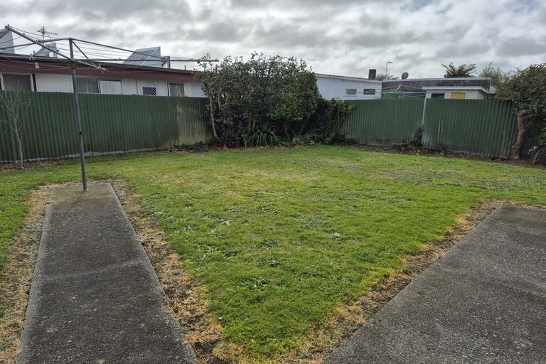 Photo of property in 147 Winchester Street, Levin, 5510