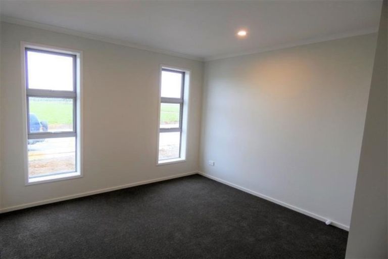 Photo of property in 48 Adams Road South, Pukekohe, 2120