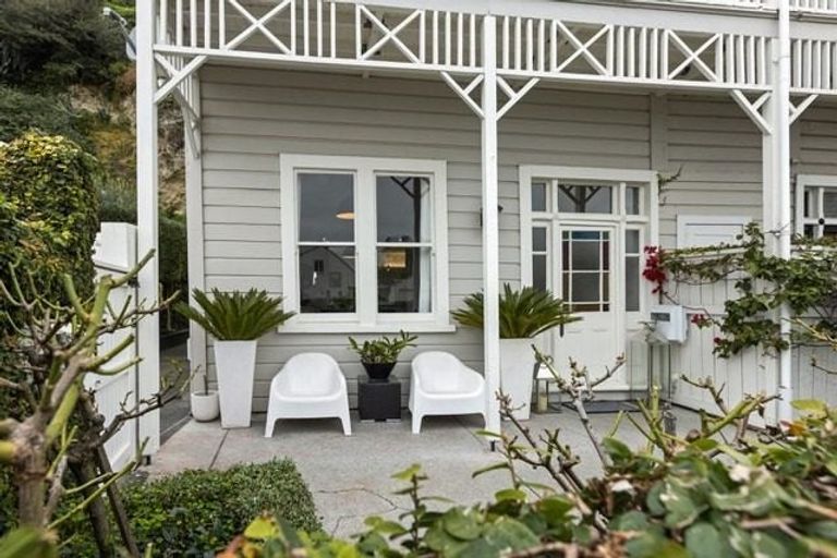 Photo of property in 8 Battery Road, Ahuriri, Napier, 4110