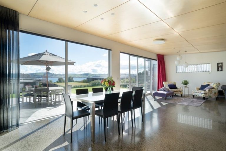 Photo of property in 12 Kurapoto Lane, Rainbow Point, Taupo, 3330