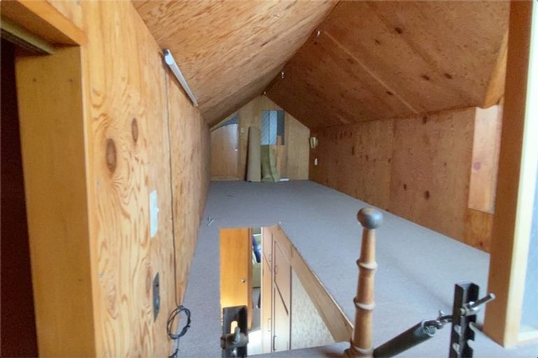 Photo of property in 9 Albert Pryor Avenue, Henderson, Auckland, 0612