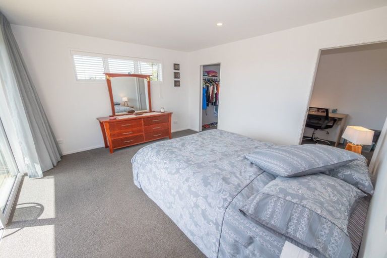 Photo of property in 5 Eagles Way, Cable Bay, 0420