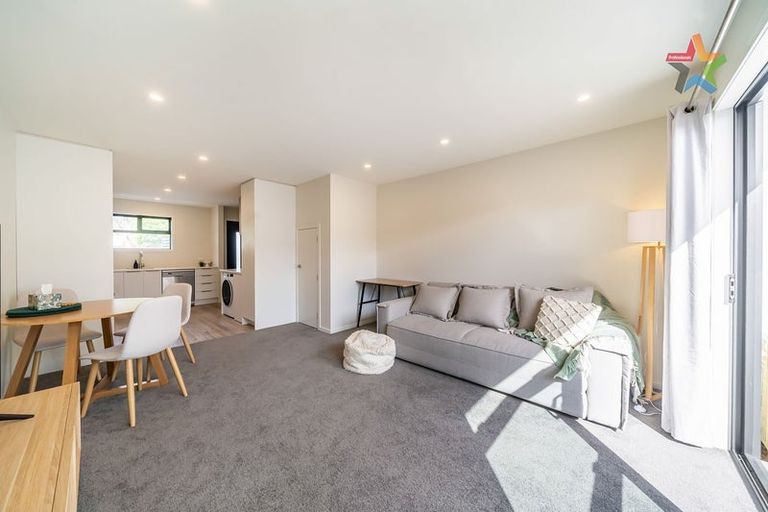 Photo of property in 6/489 Riverside Drive, Fairfield, Lower Hutt, 5011