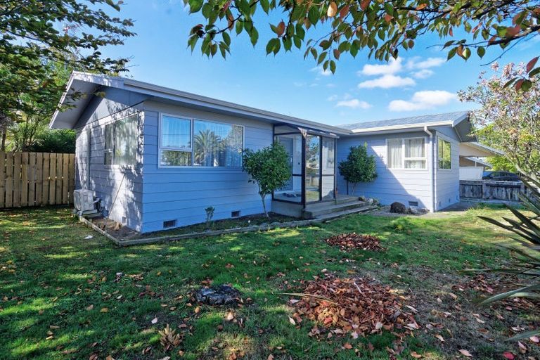 Photo of property in 43 South Belt, Solway, Masterton, 5810