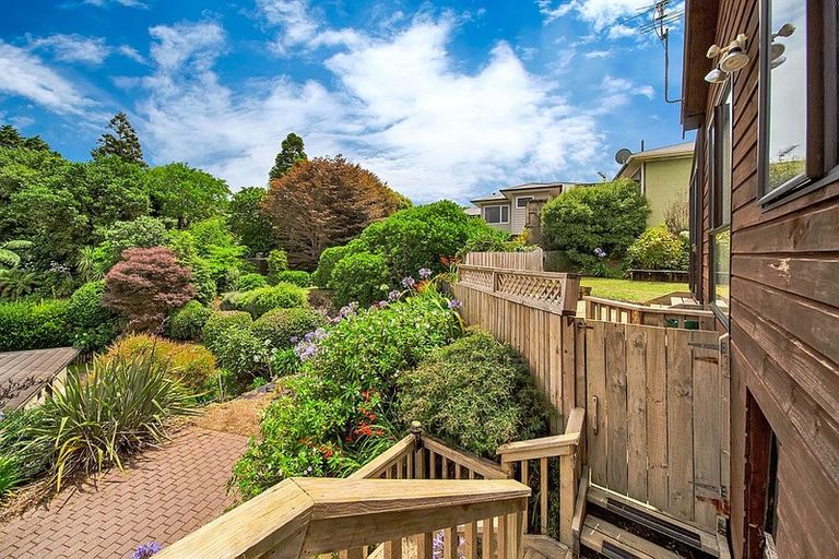 Photo of property in 6a Waterloo Place, Westown, New Plymouth, 4310