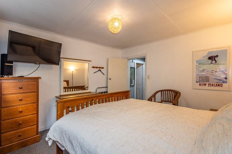 Photo of property in 12 Ward Street, National Park, Owhango, 3989