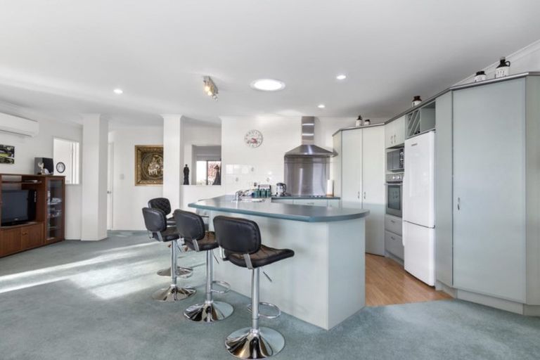 Photo of property in 62 Rowesdale Drive, Ohauiti, Tauranga, 3112