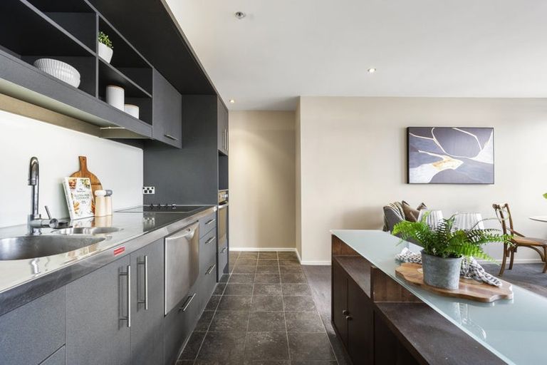 Photo of property in 8b/123 Molesworth Street, Thorndon, Wellington, 6011