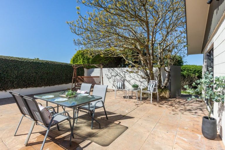 Photo of property in 45 Jessep Road, Meeanee, Napier, 4183