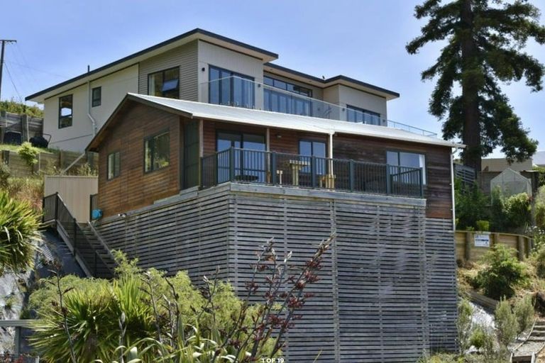 Photo of property in 15 Russell Street, Picton, 7220