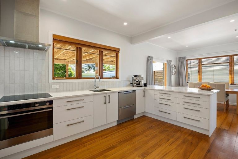 Photo of property in 18 Olwyn Terrace, Dinsdale, Hamilton, 3204