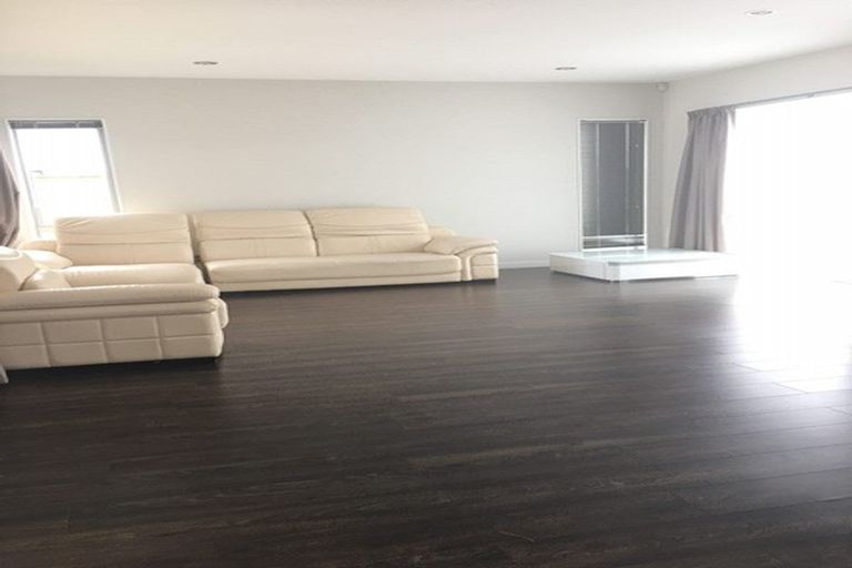 Photo of property in 33 Fennell Crescent, Silverdale, 0932