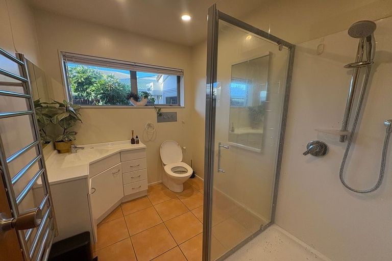 Photo of property in 17 Marley View Street, Somerfield, Christchurch, 8024