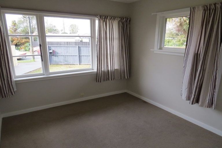 Photo of property in 53 Hudson Street, Bryndwr, Christchurch, 8053