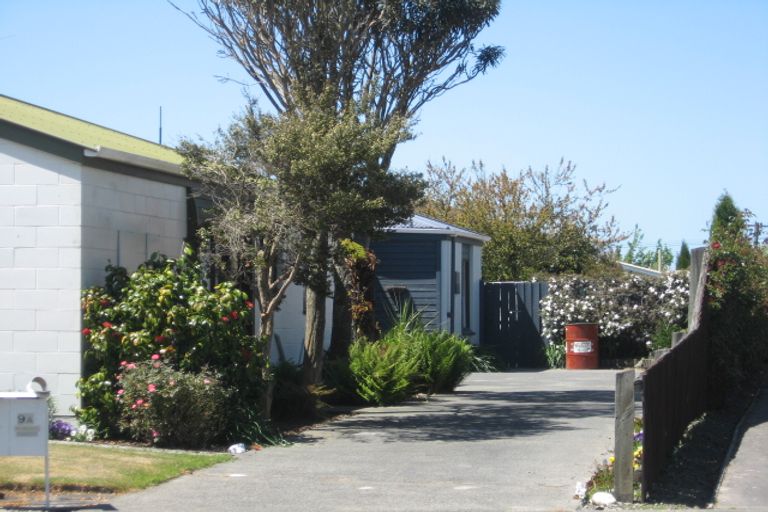 Photo of property in 2/9a Manuel Place, Bishopdale, Christchurch, 8053