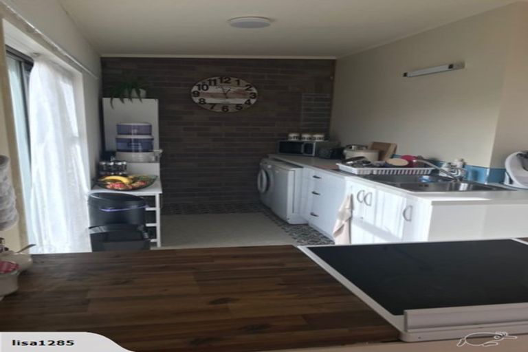 Photo of property in 16 Ropiha Street, Fitzroy, New Plymouth, 4312