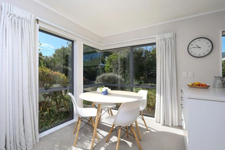 Photo of property in 21 Arbor-lea Avenue, Richmond, 7020