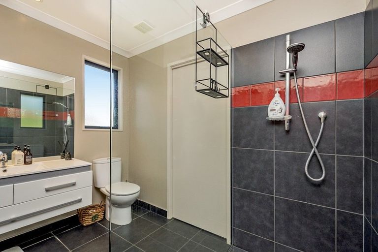 Photo of property in 24 Churchlea Place, Darfield, 7510