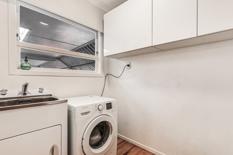 Photo of property in 51 Sandwich Road, St Andrews, Hamilton, 3200