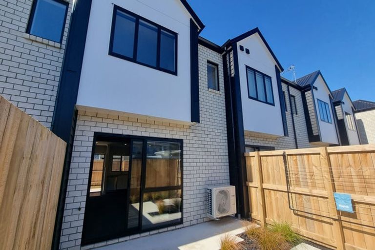 Photo of property in 6/10 Charlemont Street, Whitiora, Hamilton, 3200