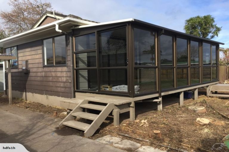 Photo of property in 7 Poinsettia Place, Henderson, Auckland, 0610