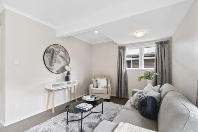 Photo of property in 22 Sunny Grove, Wainuiomata, Lower Hutt, 5014