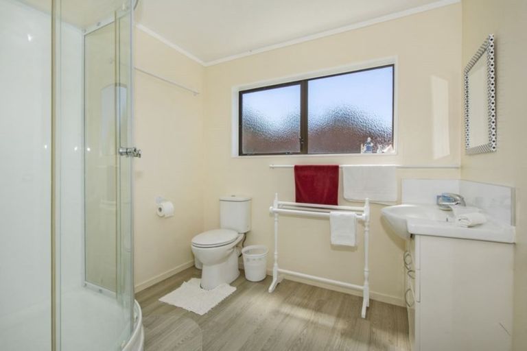 Photo of property in 43 Te Maika Road, Ngunguru, Whangarei, 0173