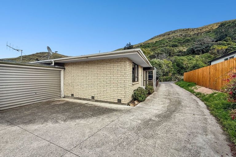 Photo of property in 1/6 Finnsarby Place, Sumner, Christchurch, 8081