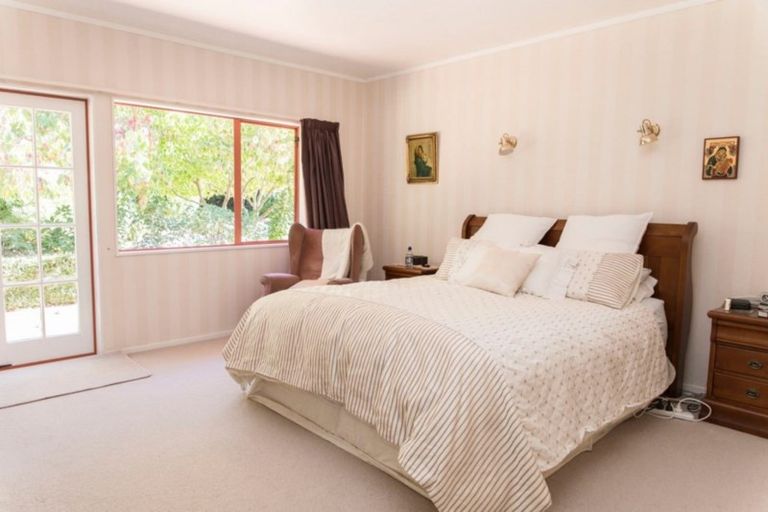 Photo of property in 10 Guinane Street, Dannevirke, 4930