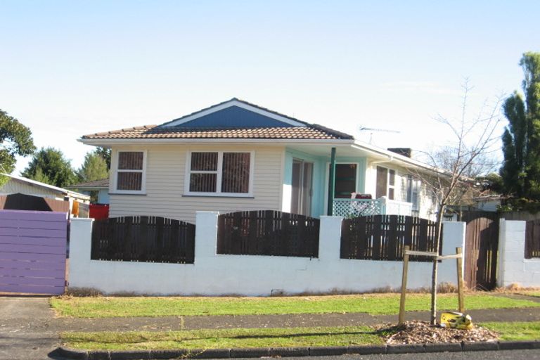 Photo of property in 91 Friedlanders Road, Manurewa, Auckland, 2102