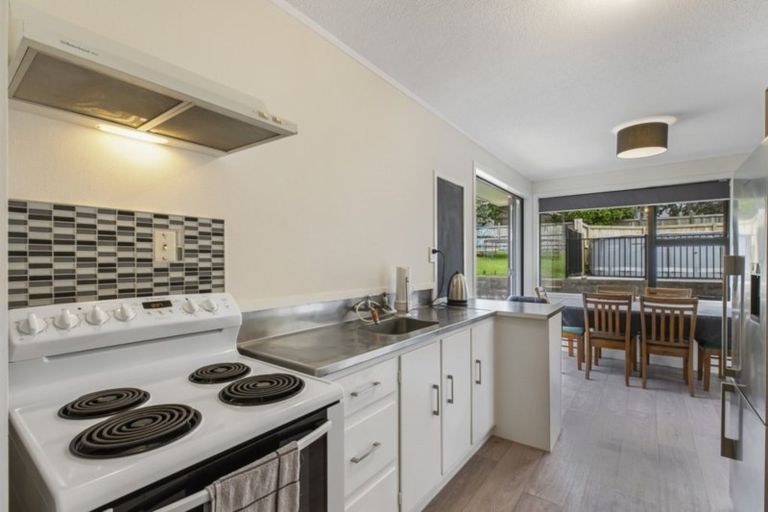 Photo of property in 21 Valley Road, Te Puke, 3119