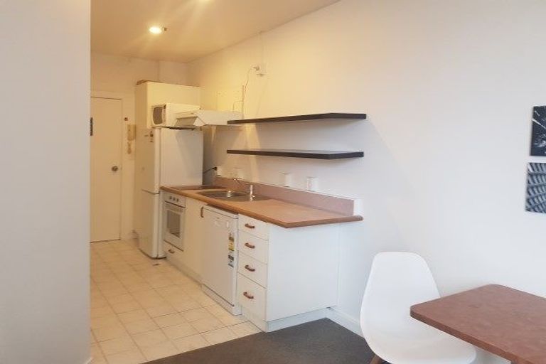 Photo of property in Regency Apartments, 3c/49 Manners Street, Te Aro, Wellington, 6011
