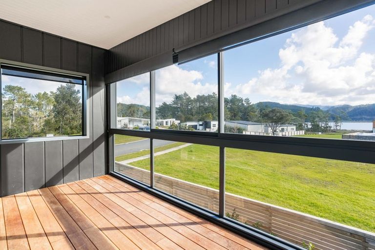 Photo of property in 18 Pinnacles Lane, Pauanui, Hikuai, 3579