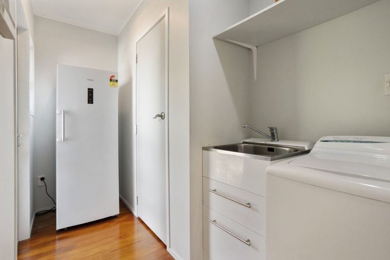 Photo of property in 153 Ocean Beach Road, Tairua, 3508