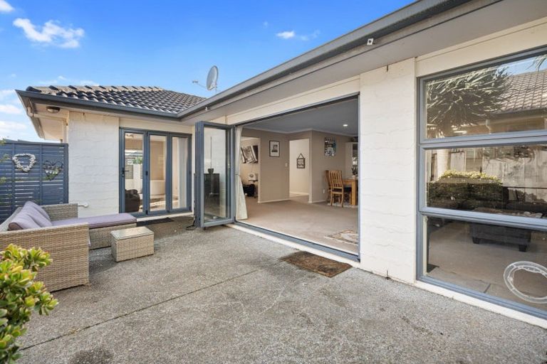 Photo of property in 42 Palazzo Drive, Papamoa Beach, Papamoa, 3118