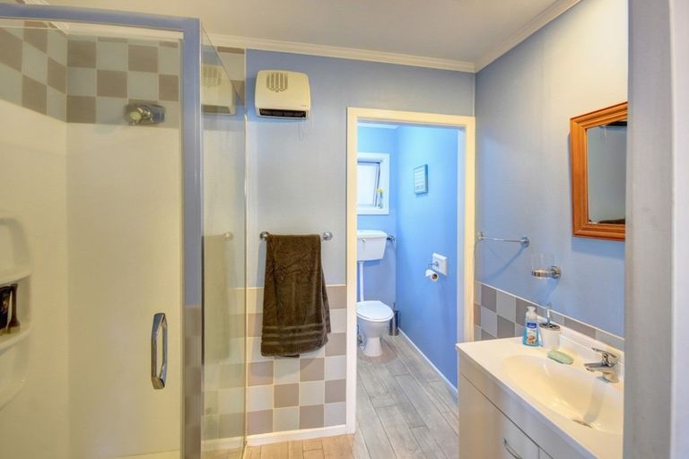 Photo of property in 155 Ravensbourne Road, Ravensbourne, Dunedin, 9022