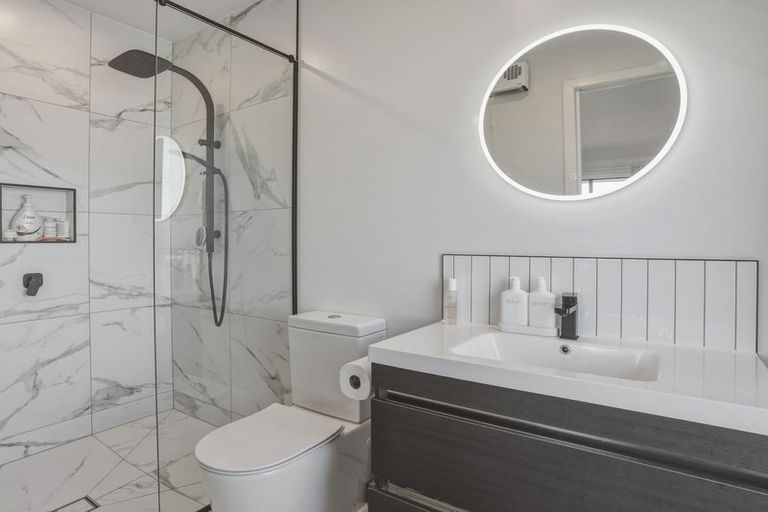 Photo of property in 36 Mcneil Street, Balclutha, 9230