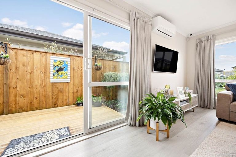 Photo of property in 27 Taepu Road, Pukekohe, 2120