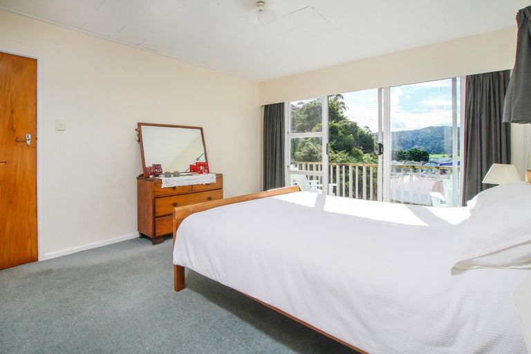Photo of property in 35 Church Street, Kawakawa, 0210